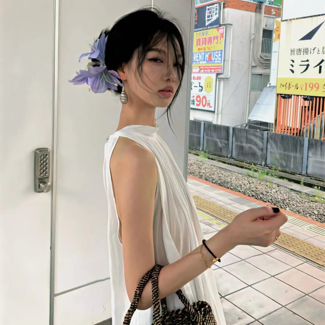 小鬼出招
